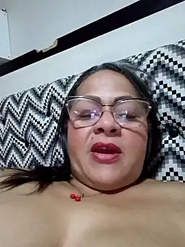 Angie_milf50 live sex cam