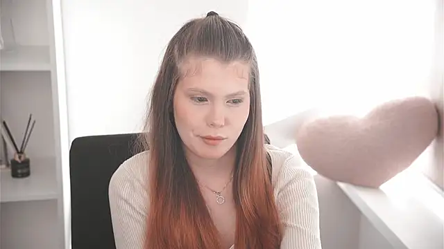 MarnieWootan live sex cam