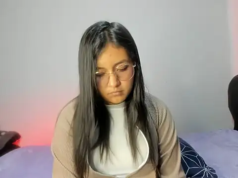 Sharlottee__'s cam snapshot