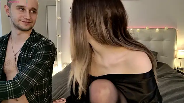 Eliza77 live sex cam