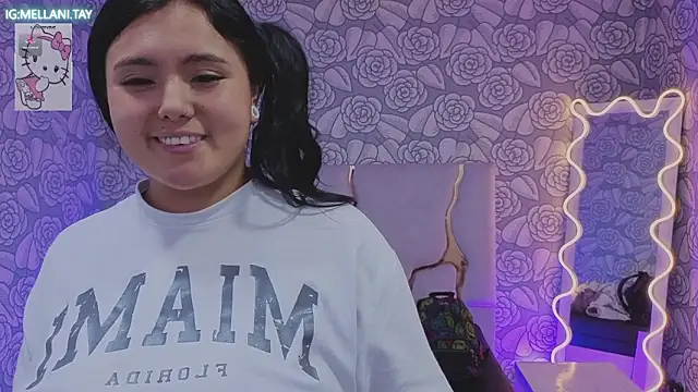 Mellani_tay's cam snapshot