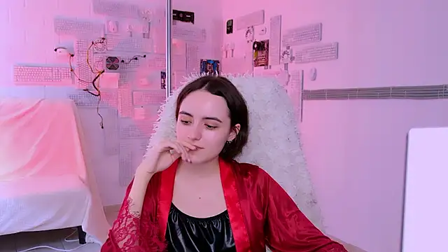 KateWillows's cam snapshot