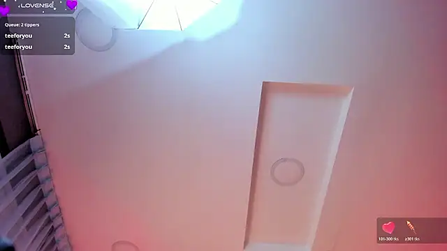 MAGIC_ISIS_'s cam snapshot