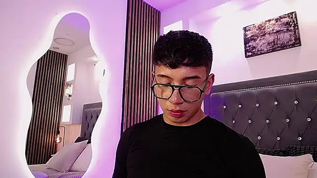 Fancy_Vixen live sex cam