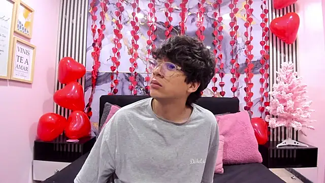 Desire_Ecstasy live sex cam