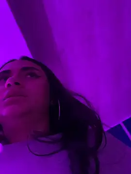 michell_boobs_ live sex cam