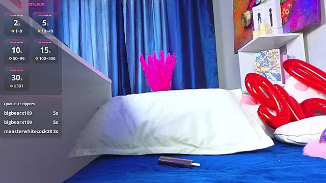 LilyIrons's cam snapshot