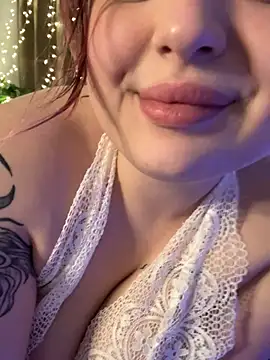 KellyMoors live sex cam