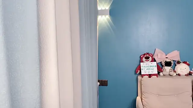 ella55-- live sex cam