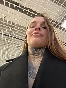 KishaMur live sex cam