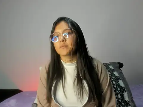 Sharlottee__'s cam snapshot