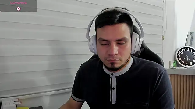 Rick_Adams's cam snapshot