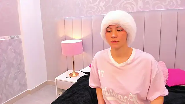 Raven1fox's cam snapshot