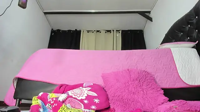 martinaclark live sex cam