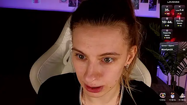 kaleriyaa_'s cam snapshot