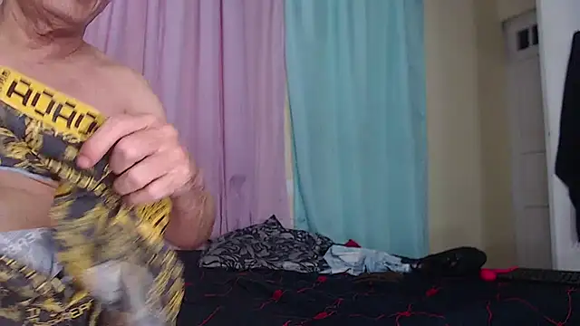 Karina_Molina live sex cam