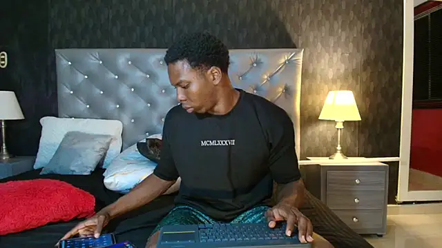 mike_aly live sex cam