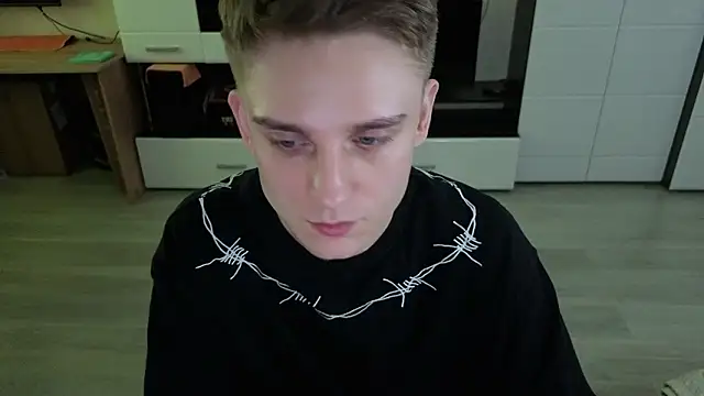 angryzan's cam snapshot