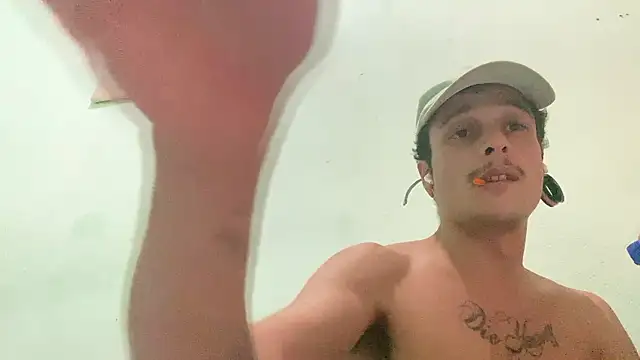 chrisalmeid_'s cam snapshot