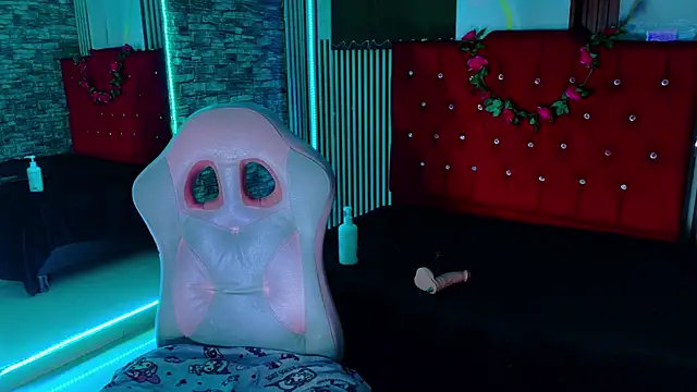 mia_hernnandez's cam snapshot