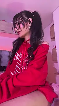 _Lucycherry's cam snapshot