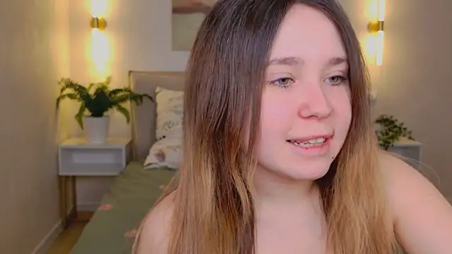 Lina_Glow's cam snapshot