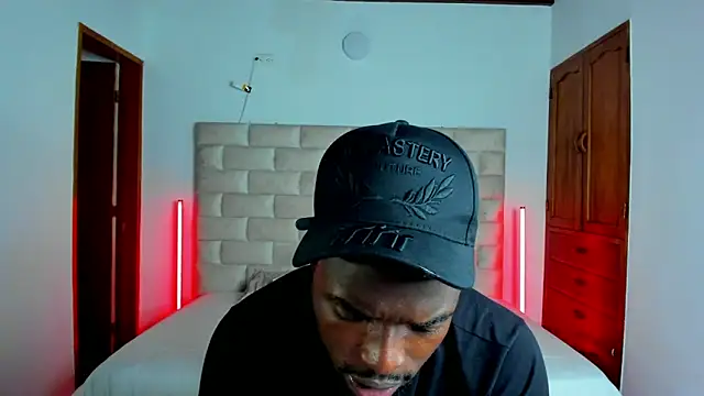 Dylan_Taylor live sex cam