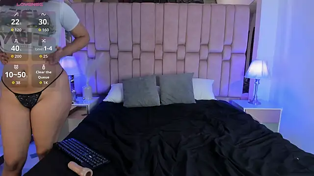 NinaPlay's cam snapshot