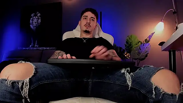 uptomatty live sex cam