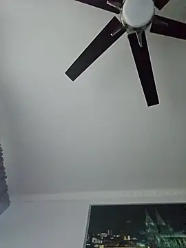 Hornyblond_Bella live sex cam