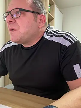 coupleLatinaLovers live sex cam