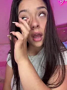 Yovng___Lau's cam snapshot