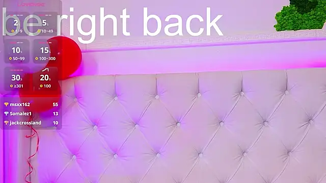 ElisaCharm's cam snapshot