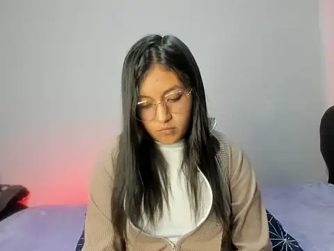 Sharlottee__'s cam snapshot