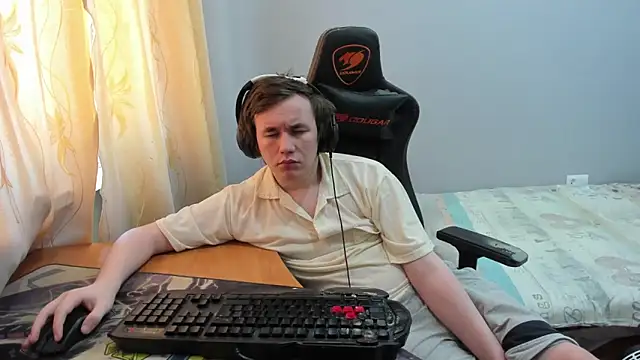 iliaskrislove live sex cam