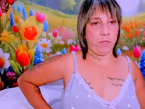 indianroxy live sex cam