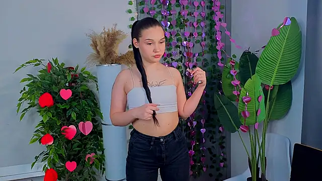 RoxannRunk's cam snapshot