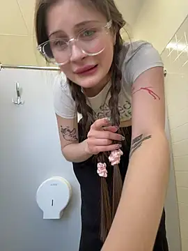 mmelicious live sex cam