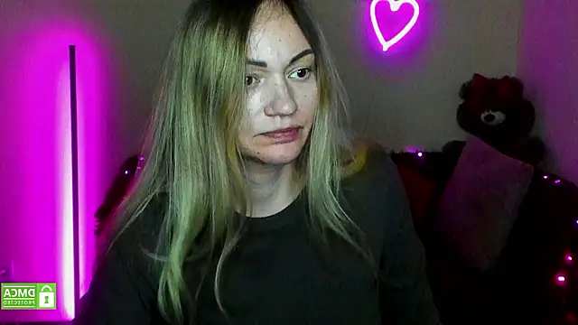 BlondMikey22's cam snapshot