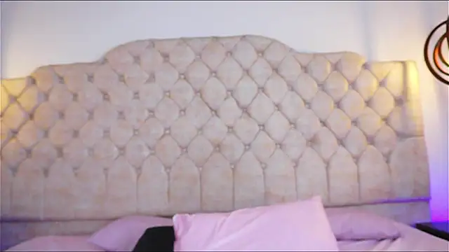 Victoria_Adams14's cam snapshot