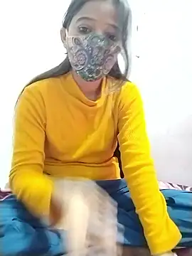 Cute-Naavya's cam snapshot