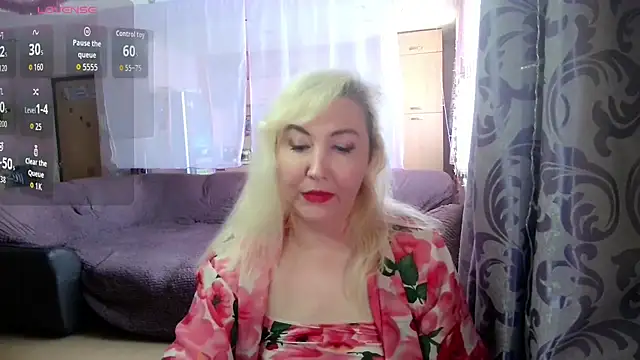 LadyKriss's cam snapshot