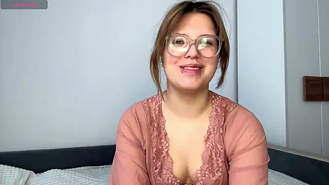 VerniceEngelking's cam snapshot