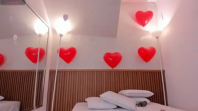 nicol_giraldoo's cam snapshot