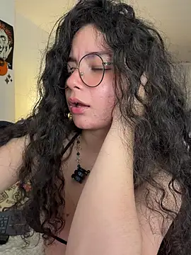 Antoniart_ live sex cam