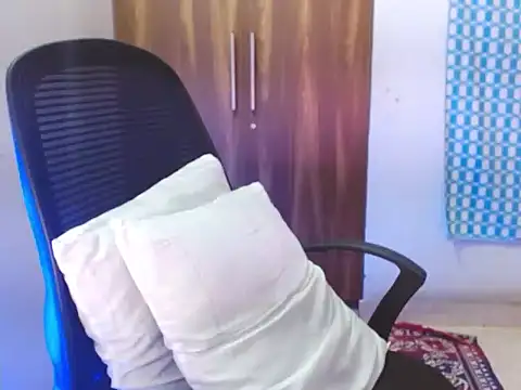 Roiseeee's cam snapshot