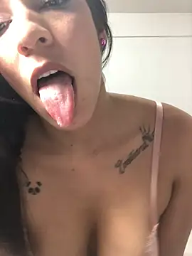 Vianca_Costt live sex cam