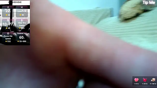 heavenly_charm's cam snapshot