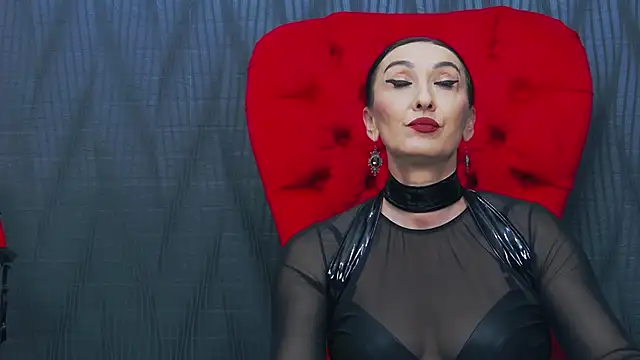MistressDora live sex cam