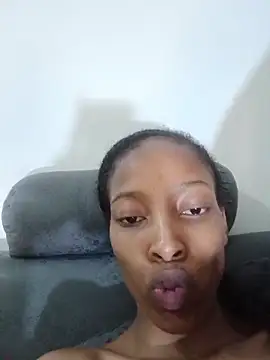 MsParisSmith live sex cam